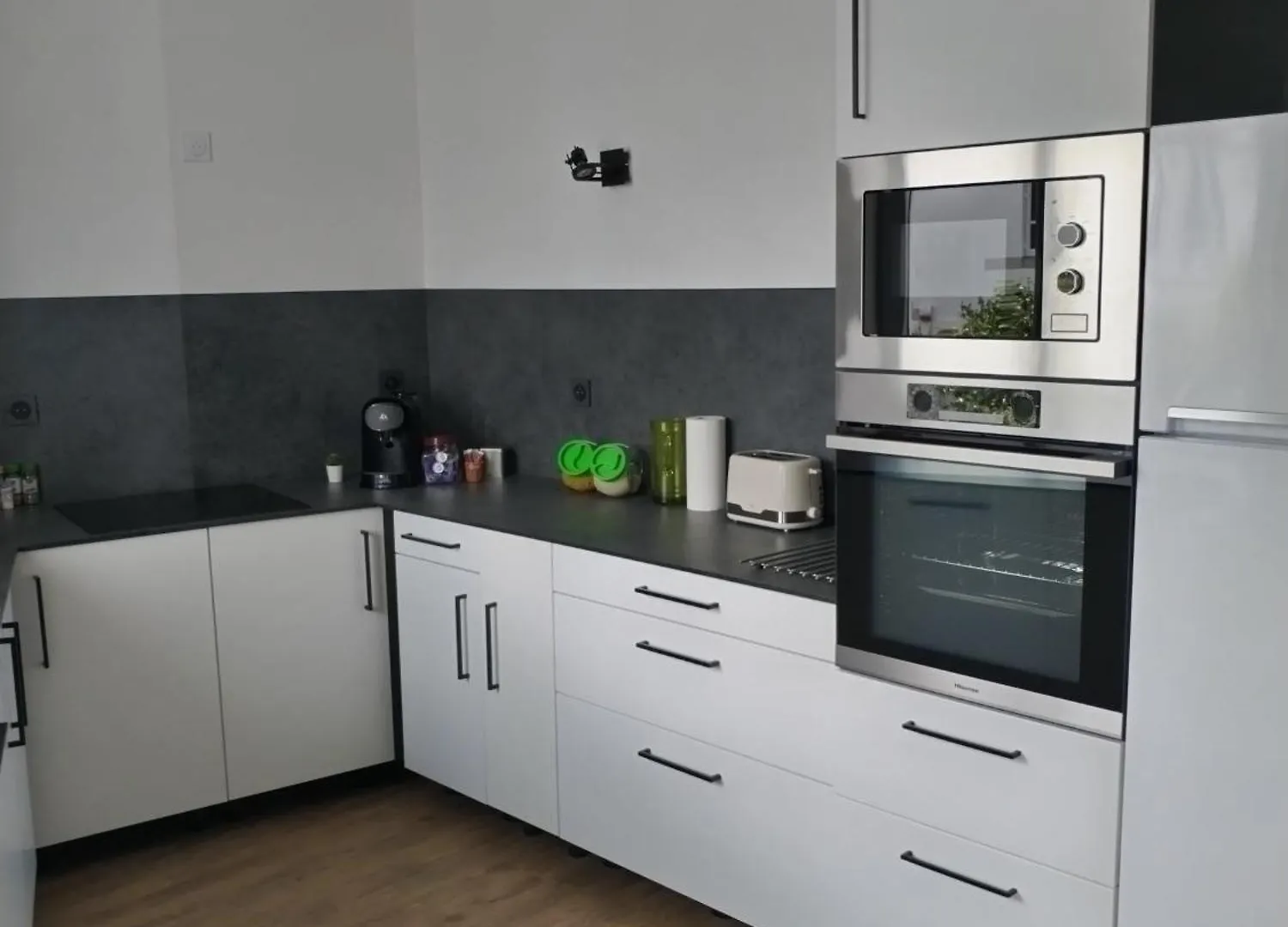 Le Familia Apartman Guer