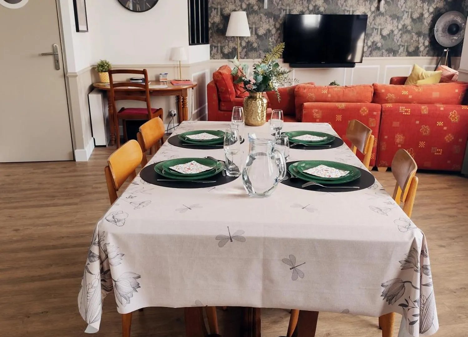 Le Familia Apartman Guer 0*,  Franciaország
